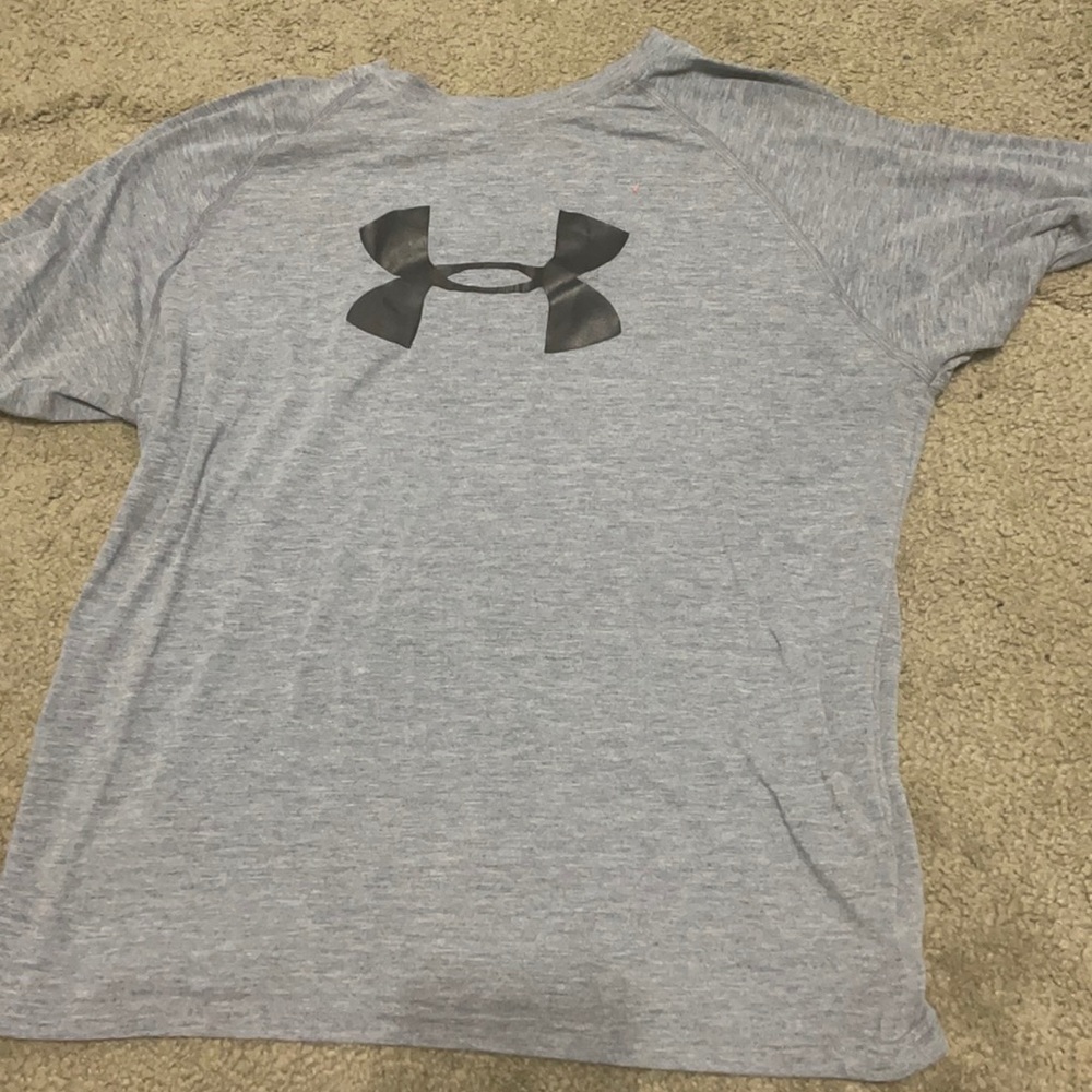 Grey boys Large under armour shirt with black logo